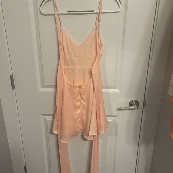 Pink Lucy in the Sky tie dress - Picture 3 of 8